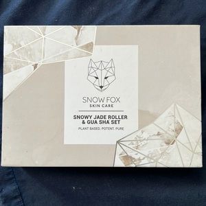 NIB jade roller and Gua sha set